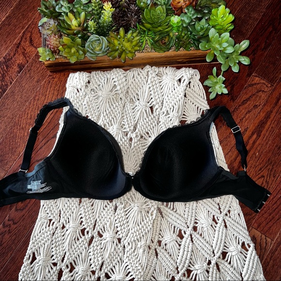 Victoria’s Secret | Lined Perfect Coverage Bra - Picture 2 of 3